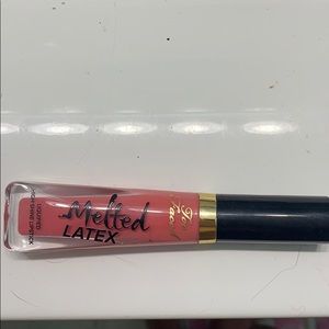 Too faced liquid lipstick !